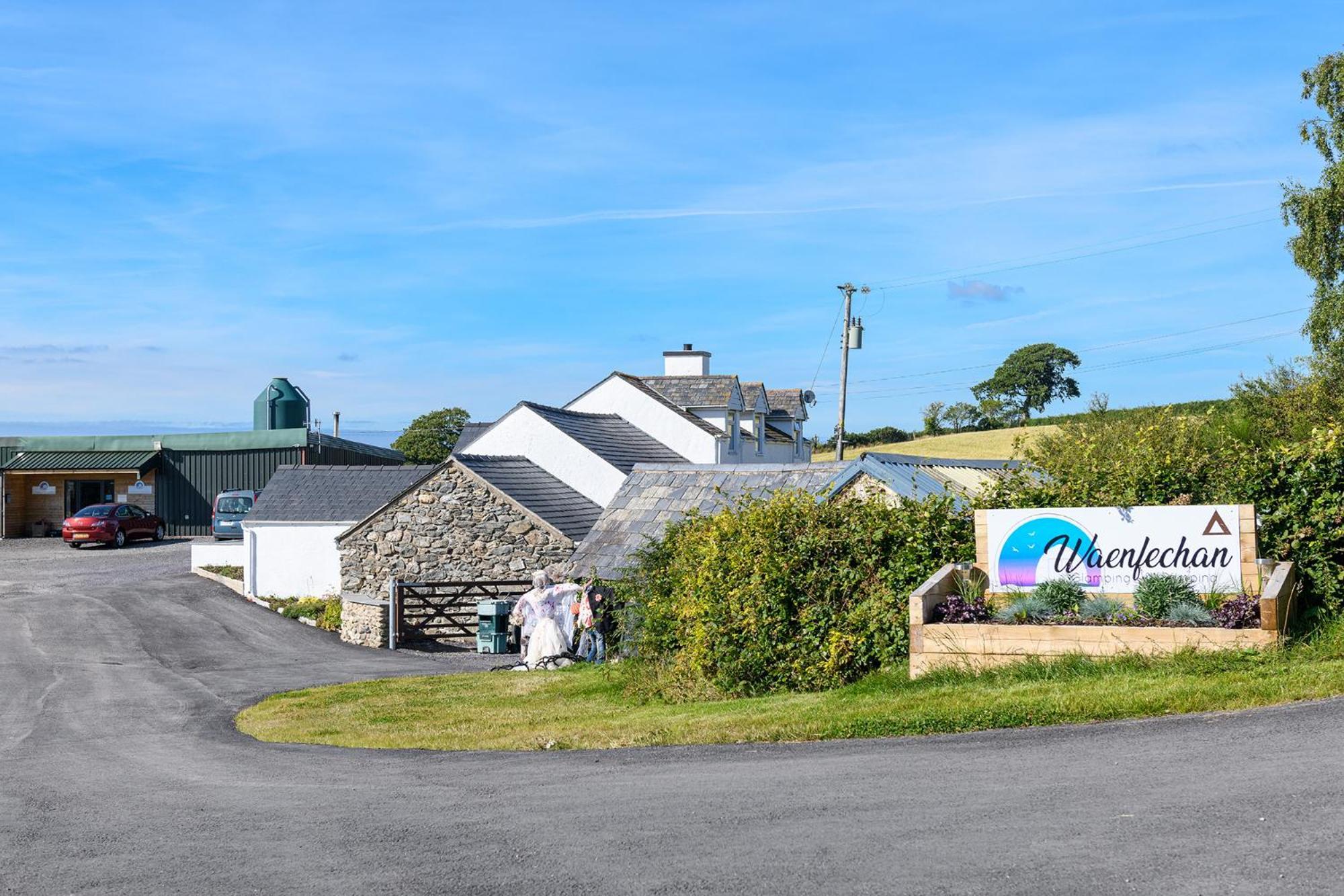 Waenfechan Glamping With Hot Tubs Colwyn Bay Exterior foto